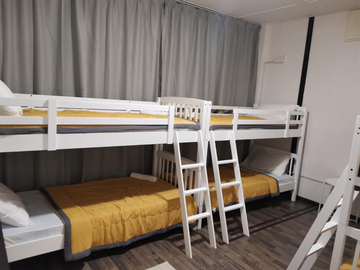 G Fortune Guest House+ Джордж Таун Екстериор снимка